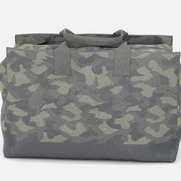 Rothys The Weekender Sage Camo - Picture 2 of 3
